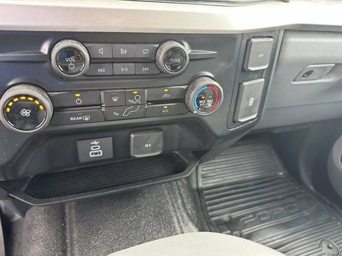 Certified 2024 Ford F550 2WD Crew Cab Super Duty image 18