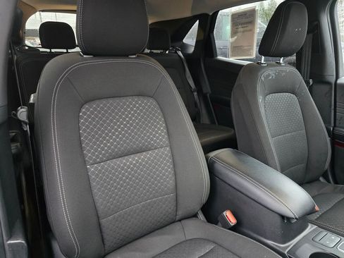 Used 2024 Ford Escape Active image 11