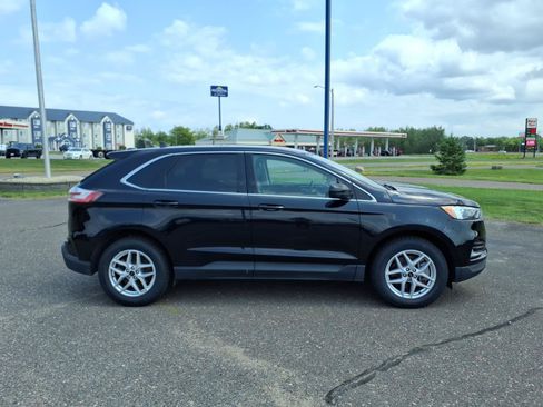 Certified 2024 Ford Edge SEL AWD/4WD image 7