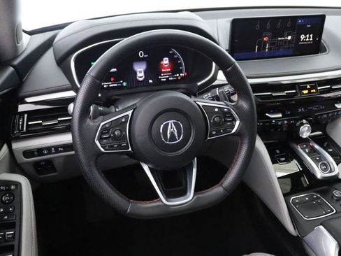 Used 2023 Acura MDX SH-AWD w/ Technology Package image 15