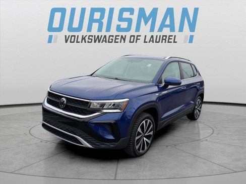 Used 2022 Volkswagen Taos SE image 5