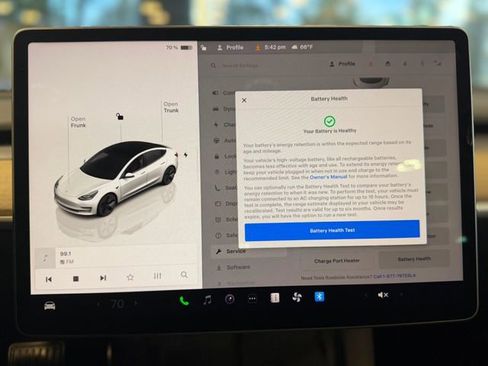Used 2023 Tesla Model 3 Standard Range RWD image 30