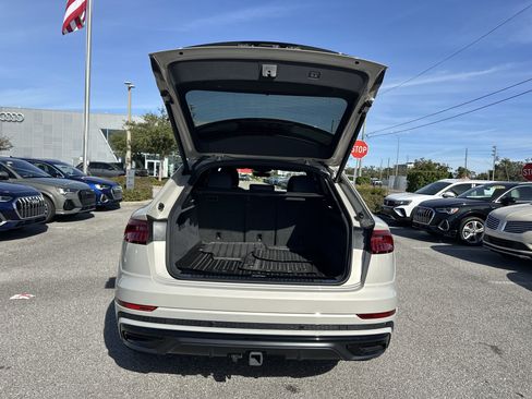 Used 2023 Audi Q8 Premium Plus w/ Premium Plus Package image 5