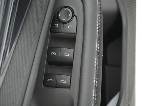 New 2026 Chevrolet Blazer EV LT w/ Midnight/Sport Edition image 13