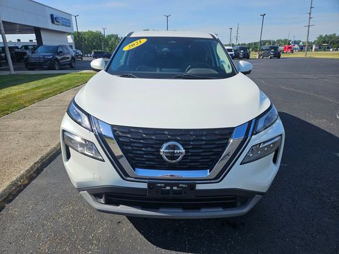 Used 2021 Nissan Rogue SV AWD/4WD image 3