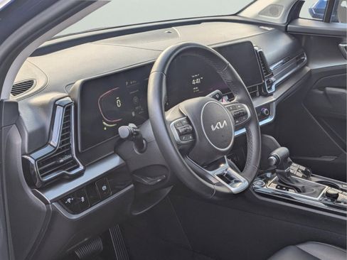 Certified 2023 Kia Sportage EX image 32