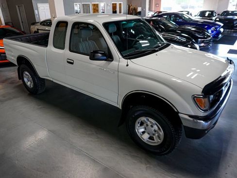 Used 1997 Toyota Tacoma 4x4 Xtracab V6 image 21