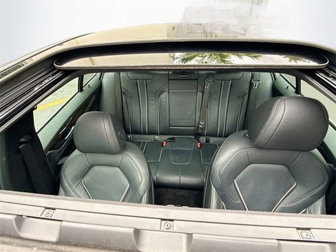 Used 2018 BMW 530e image 23