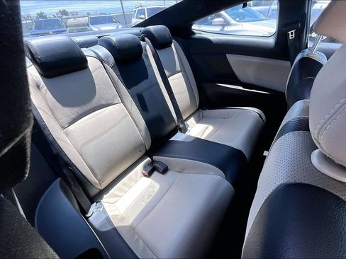 Used 2017 Honda Civic Touring image 34