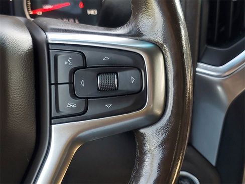 Used 2022 Chevrolet Silverado 1500 LT image 19