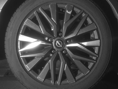 Used 2025 Nissan Altima 2.5 SV image 15