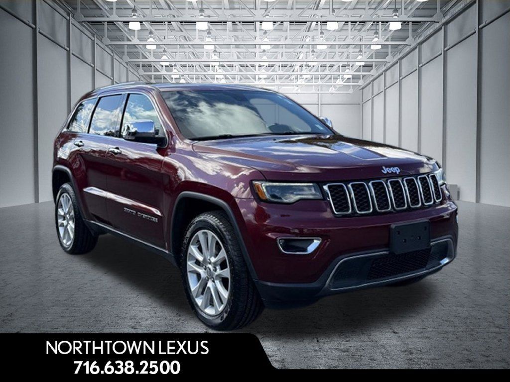 Used 2017 Jeep Grand Cherokee Limited w/ Luxury Group II AWD/4WD image 4
