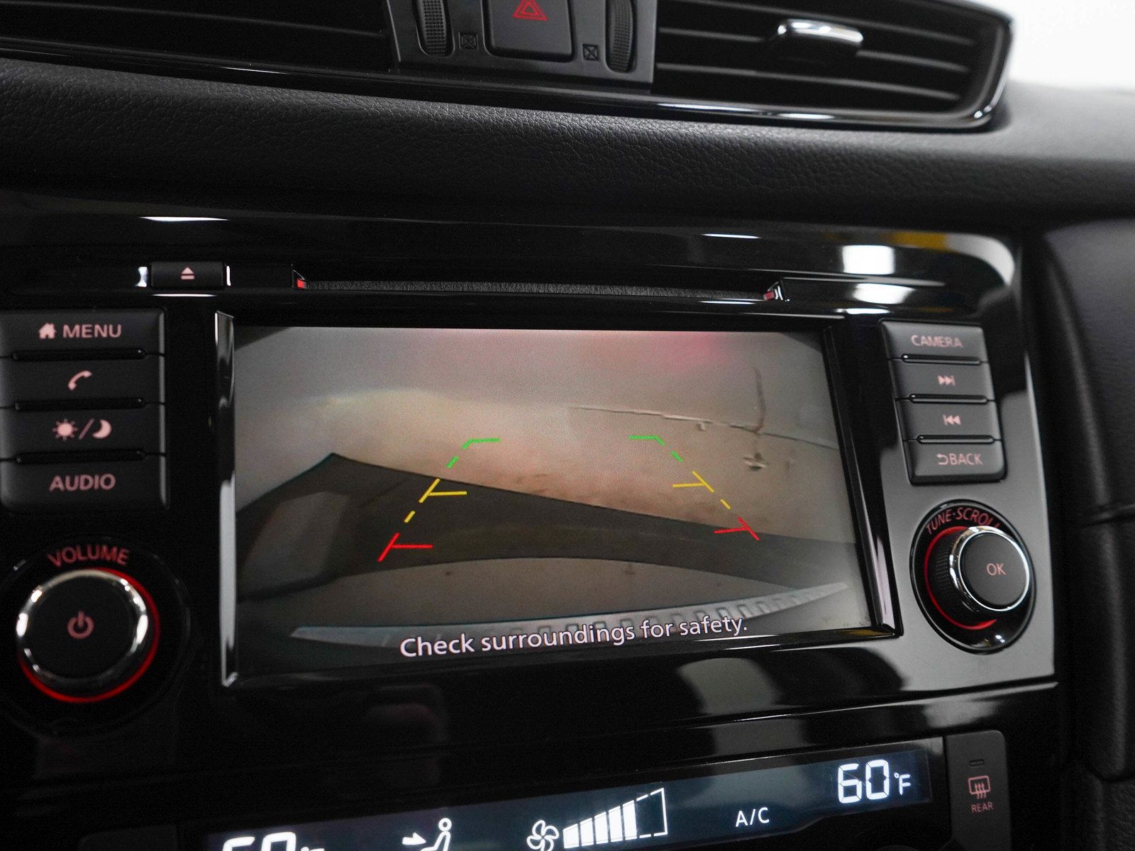 Used 2019 Nissan Rogue SV AWD/4WD image 29