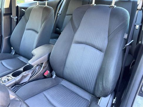 Used 2015 MAZDA MAZDA3 i Touring FWD image 37