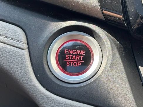Used 2024 Honda Odyssey EX-L image 17