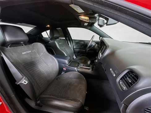Used 2023 Dodge Charger Scat Pack w/ Daytona Edition Group image 12
