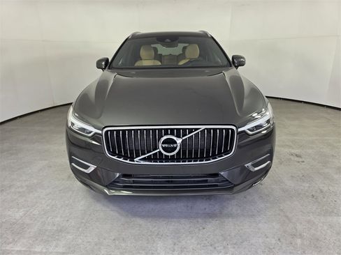 Used 2021 Volvo XC60 T5 Inscription w/ Protection Package Premier image 2