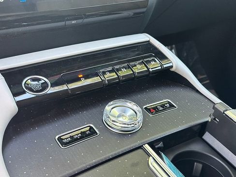 New 2026 Lincoln Navigator Black Label AWD/4WD image 32