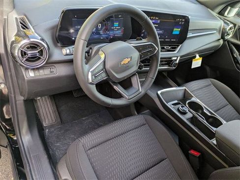 New 2026 Chevrolet Equinox LT image 10