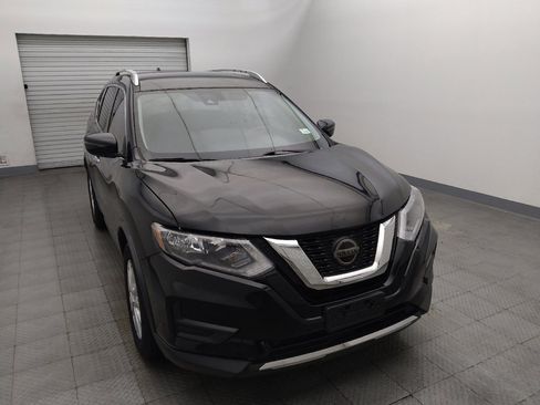 Used 2020 Nissan Rogue SV FWD image 14