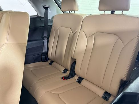 Used 2025 Audi Q7 3.0T Premium Plus w/ Premium Plus Package image 24