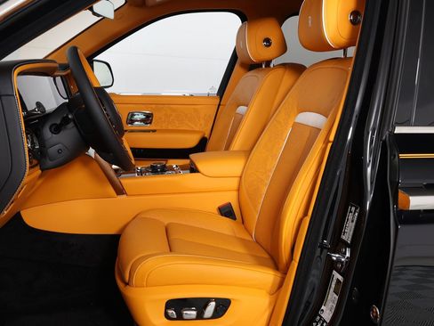 New 2026 Rolls-Royce Cullinan AWD/4WD image 5