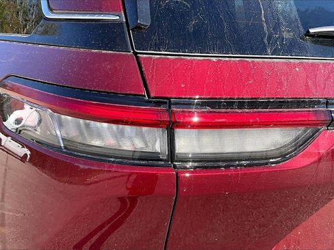 New 2025 Jeep Grand Cherokee Laredo w/ Trailer Tow Package image 14