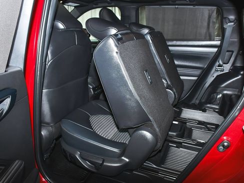 Used 2024 Toyota Highlander XSE AWD/4WD image 52
