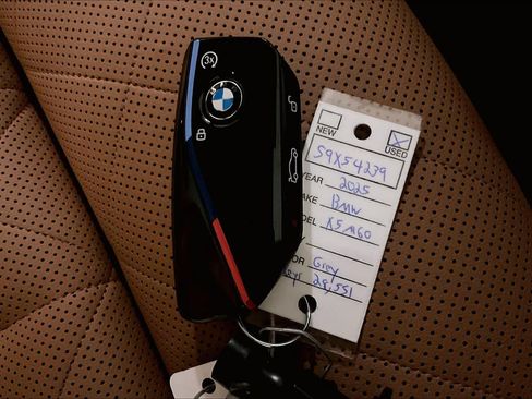 Used 2025 BMW X5 M60i w/ Climate Comfort Package AWD/4WD image 14