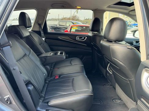 Used 2019 INFINITI QX60 Luxe w/ Essential Package FWD image 38