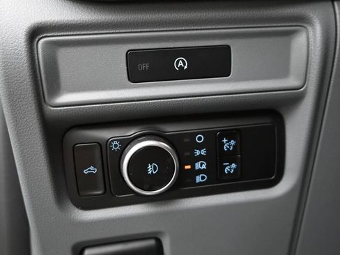 Used 2025 Ford F150 XLT w/ Equipment Group 301A Standard AWD/4WD image 27