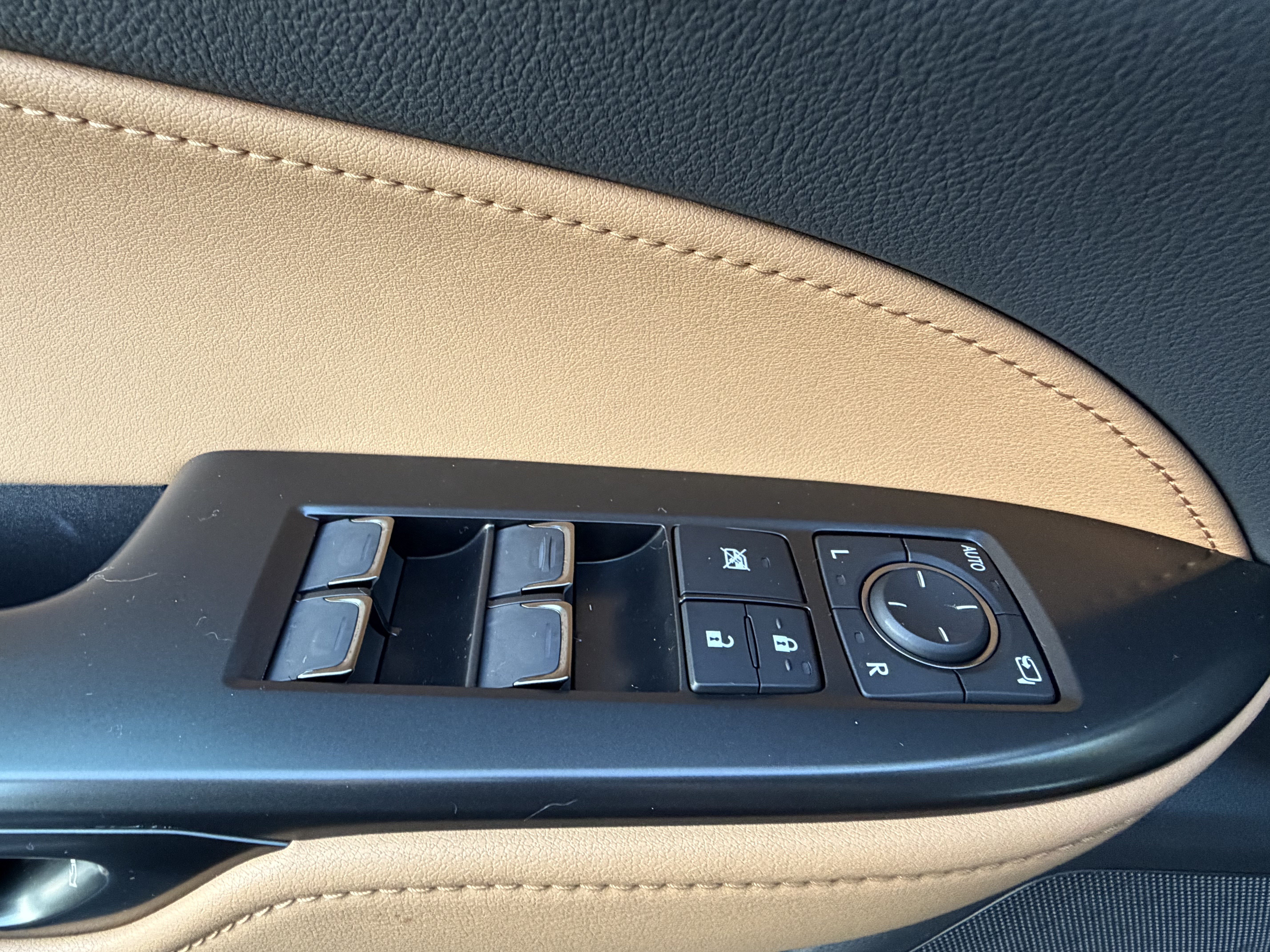 Used 2026 Lexus NX 350 AWD w/ Accessory Package (2T) image 14