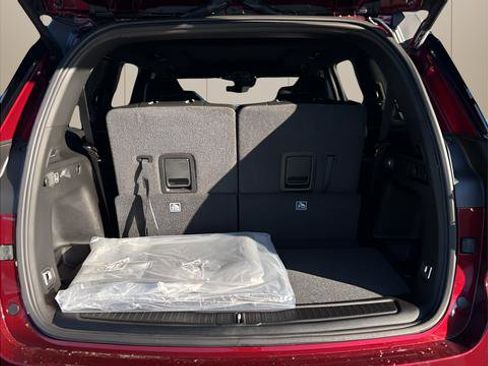 New 2025 Jeep Grand Cherokee L Limited w/ Luxury Tech Group II image 14