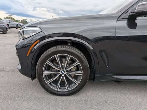 Used 2019 BMW X5 xDrive40i w/ M Sport Package AWD/4WD image 24