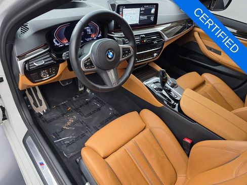 Used 2023 BMW 540i w/ M Sport Package RWD image 11
