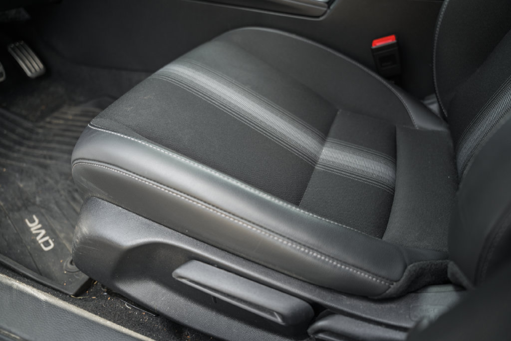 Used 2023 Honda Civic Sport image 30