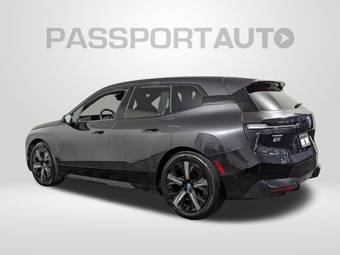 Used 2025 BMW iX xDrive50 w/ Premium Package image 3