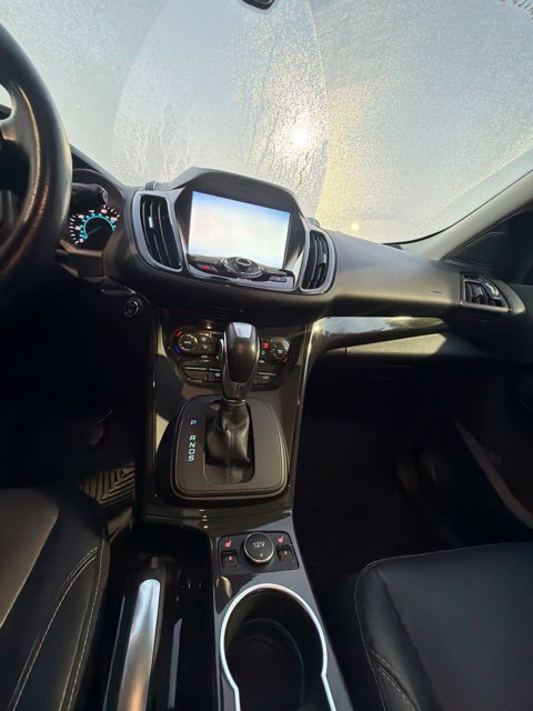 Used 2014 Ford Escape Titanium FWD image 9