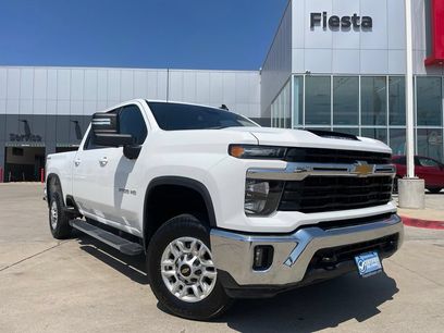 Used 2025 Chevrolet Silverado 2500 LT w/ Convenience Package