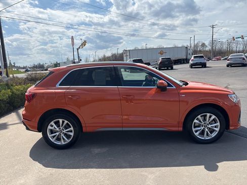 Used 2025 Audi Q3 2.0T Premium image 5