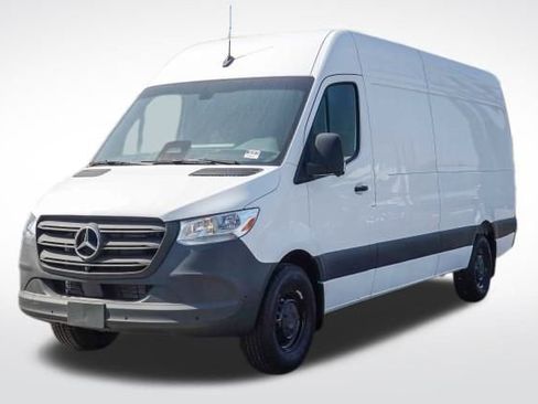 New 2025 Mercedes-Benz Sprinter 2500 image 3