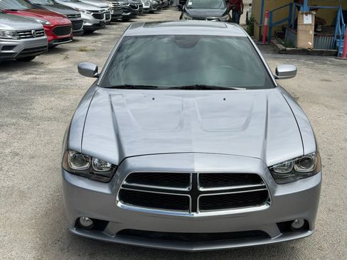 Used 2013 Dodge Charger SXT Plus RWD image 6