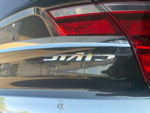 Used 2013 Honda Civic LX image 24