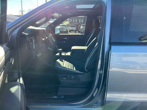 Used 2024 GMC Sierra 1500 AT4X w/ AT4X AEV Edition image 14