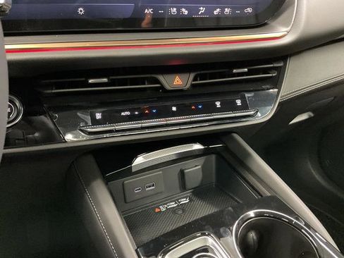 New 2026 Buick Envision Avenir AWD/4WD image 16