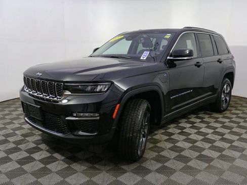Used 2022 Jeep Grand Cherokee Limited 4xe w/ Luxury Tech Group II image 5