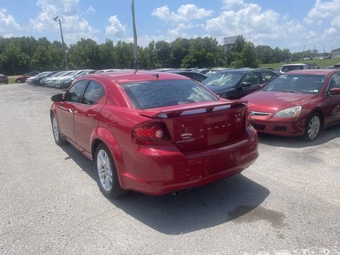 Used 2013 Dodge Avenger SE FWD image 4