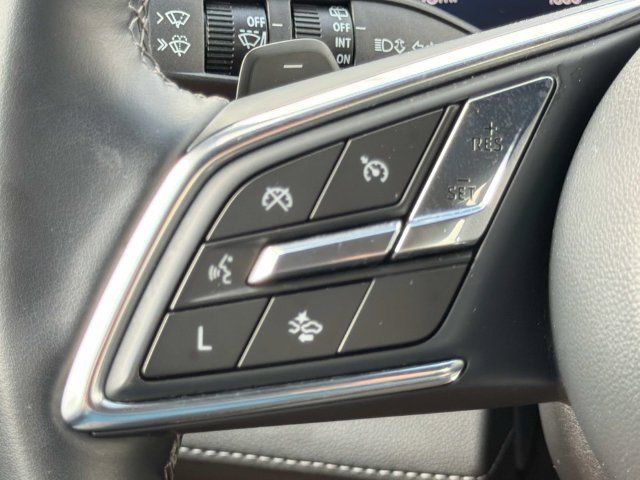 Used 2025 Buick Enclave Preferred FWD image 23