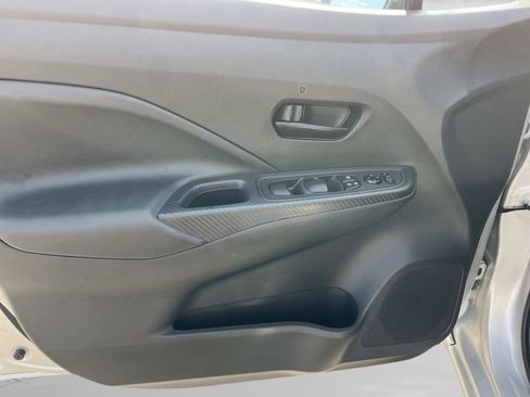 Used 2024 Nissan Versa S w/ S Plus Package image 21