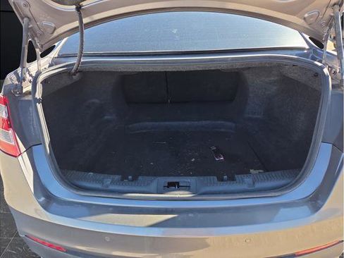 Used 2013 Ford Taurus SEL image 15